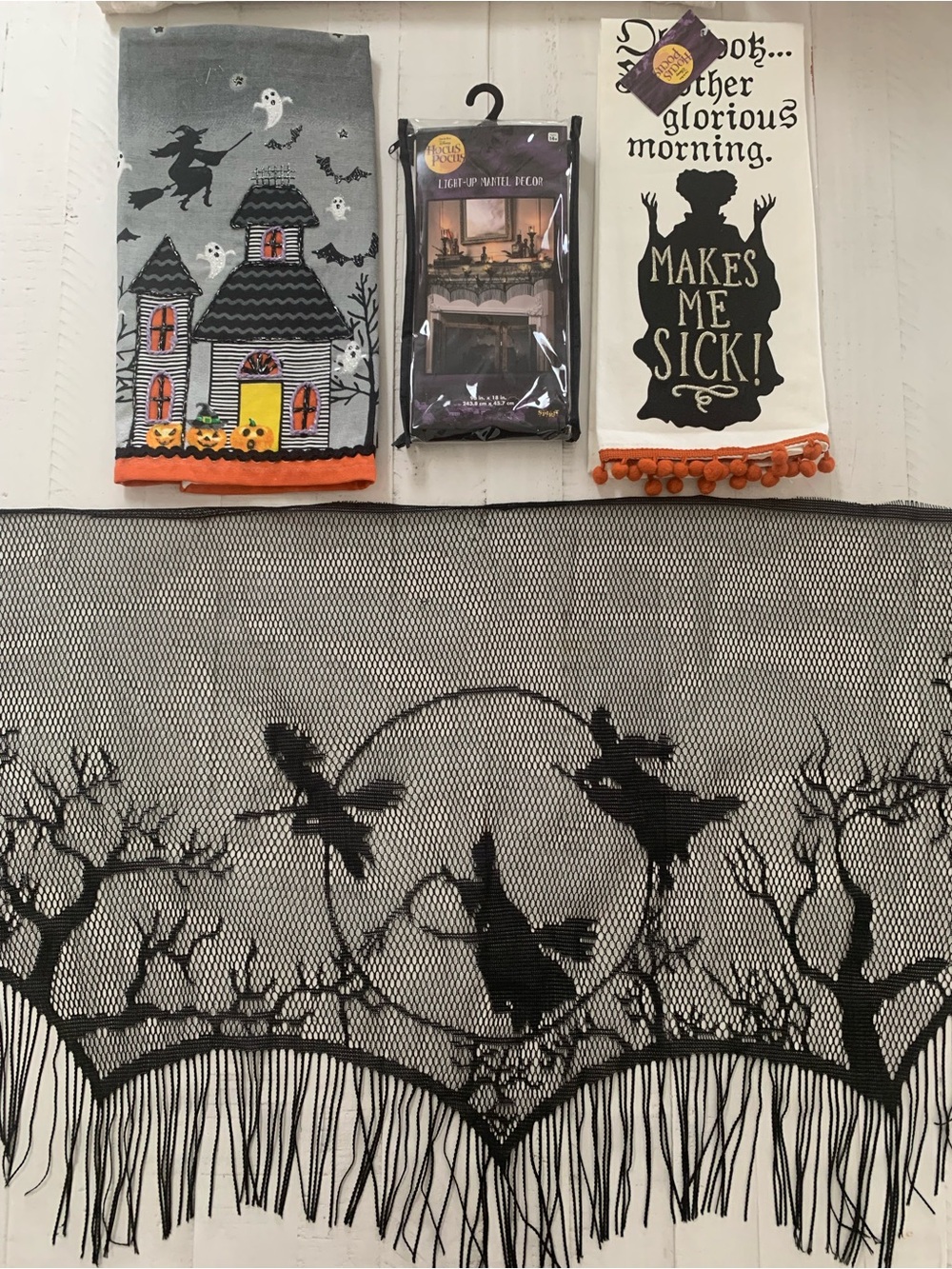 Halloween Display Towels and Mantel Decor w/ lights Hocus Pocus Witches